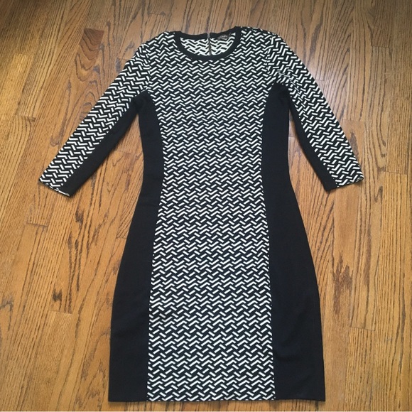 J. McLaughlin Black White Geo Print Sweater Knit Sheath Dress Women's Size XS - Picture 1 of 5